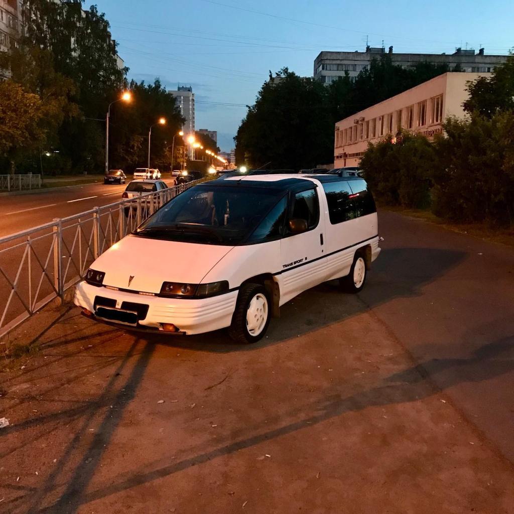 Pontiac Trans Sport SE (1990)