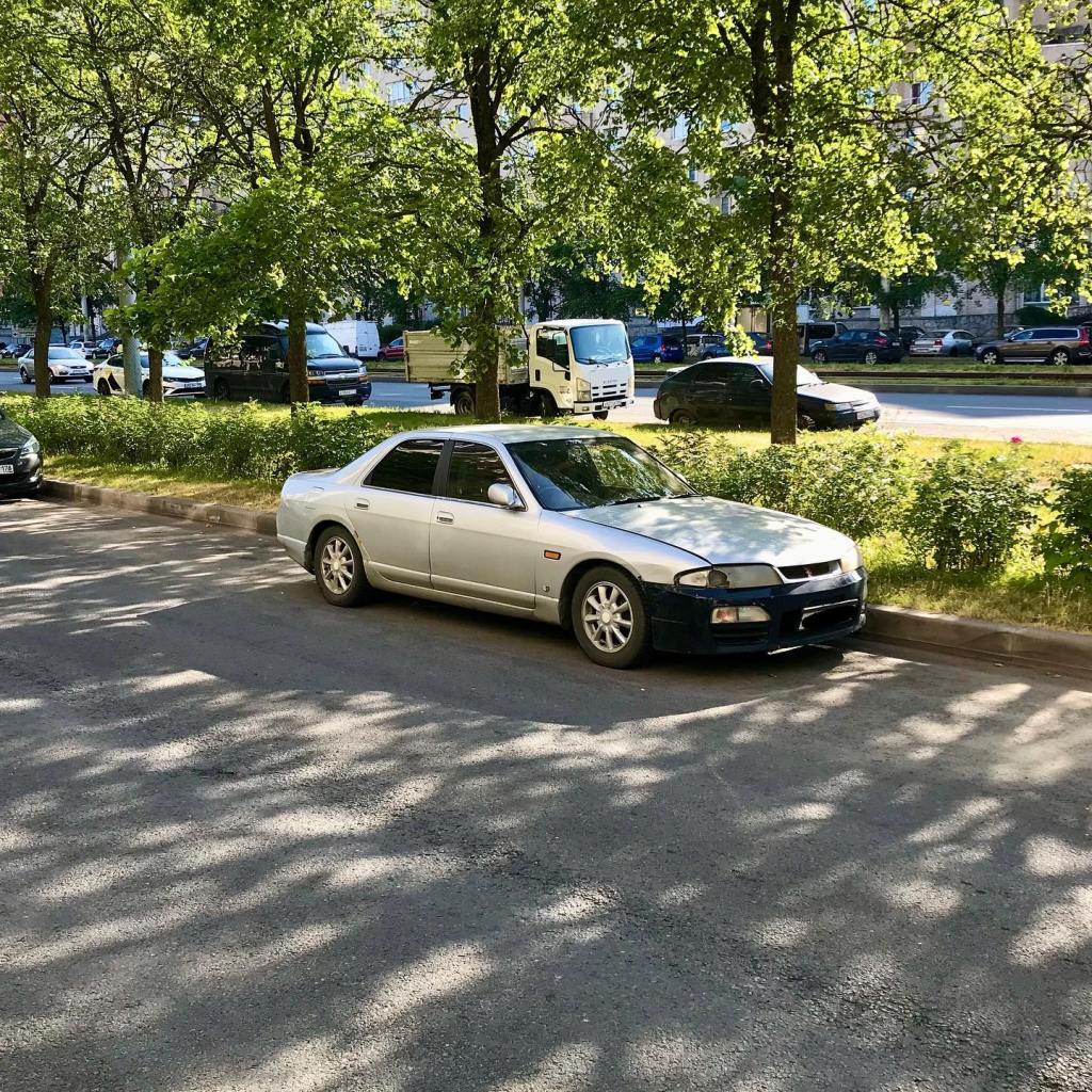 Nissan Skyline R33 (1993)