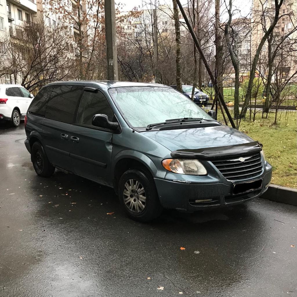 Chrysler Town & Country (2000)