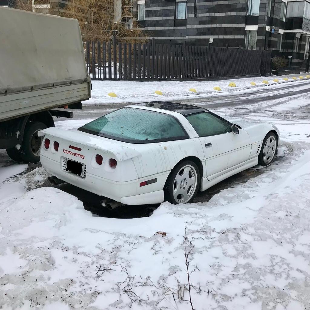 Chevrolet Corvette C4 (1983)