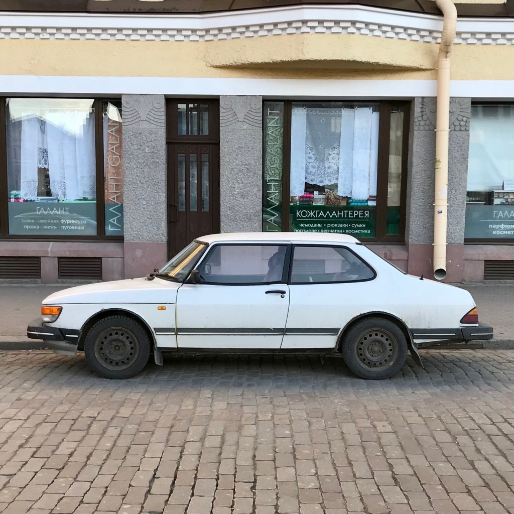 Saab 90