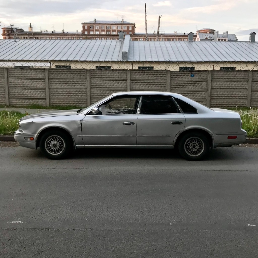 Nissan President HG50