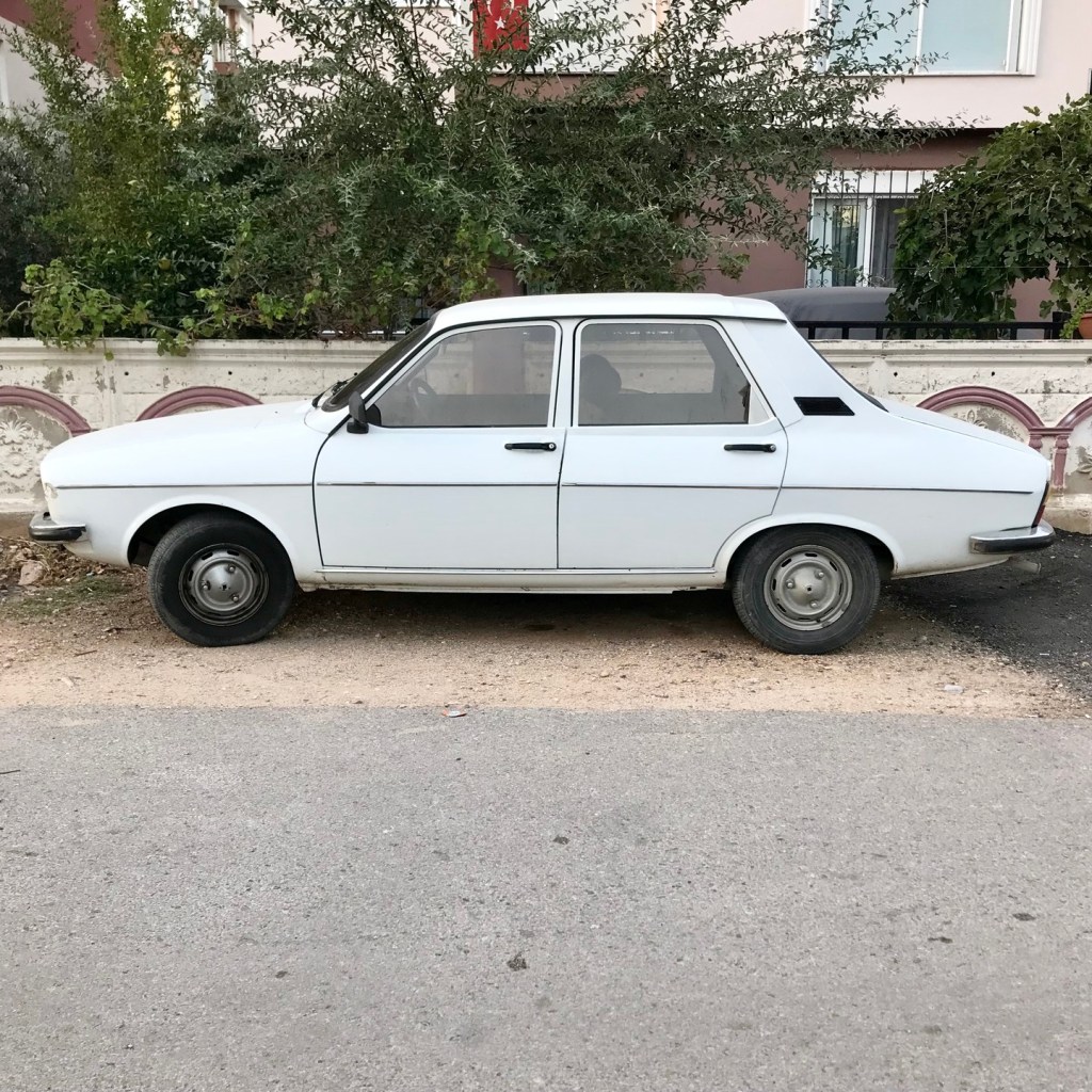 Renault 12