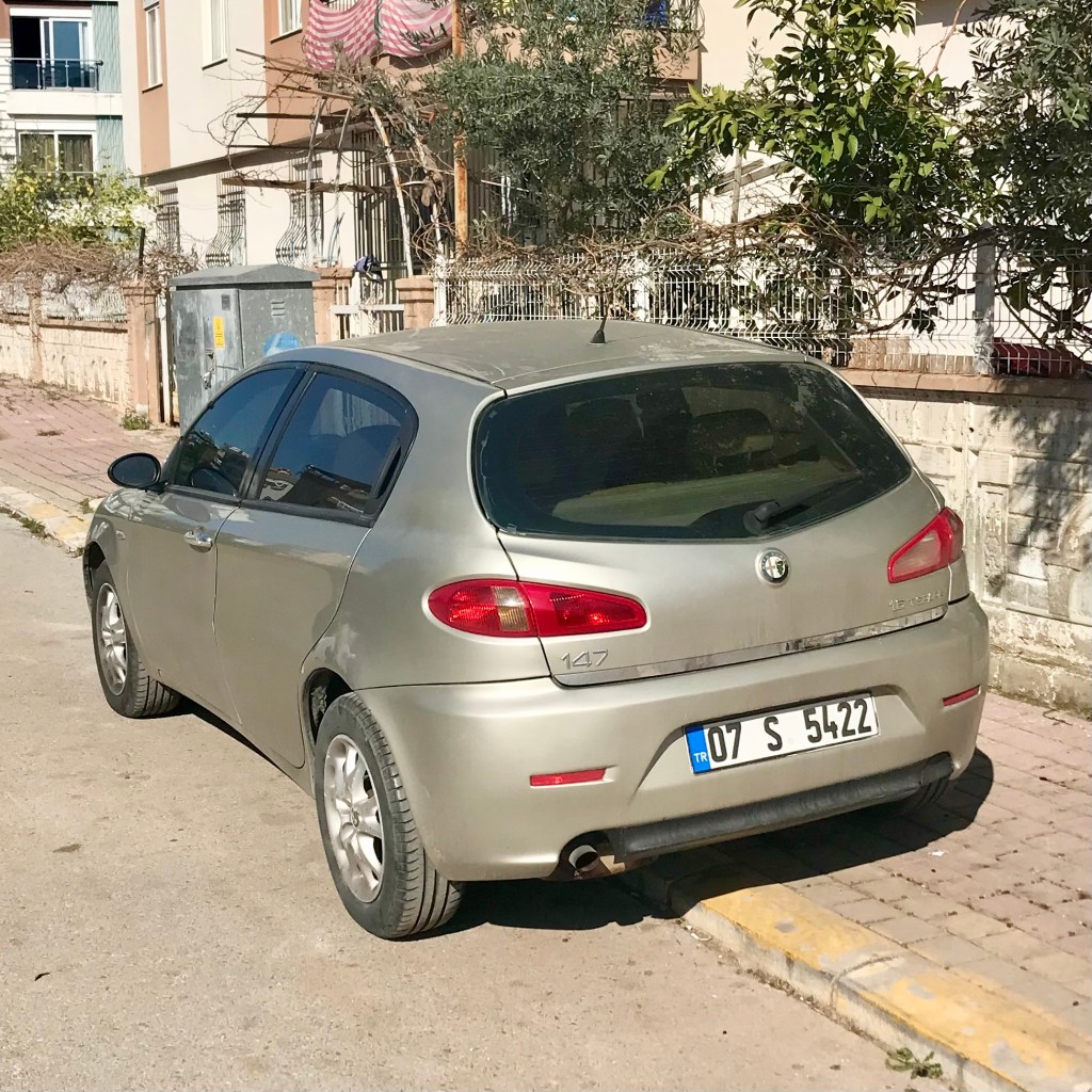 Alfa Romeo 147 (2000)