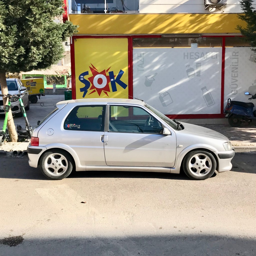 Peugeot 106