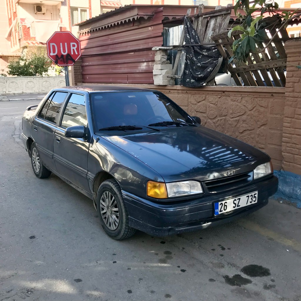 Hyundai Excel (Pony) (1989)