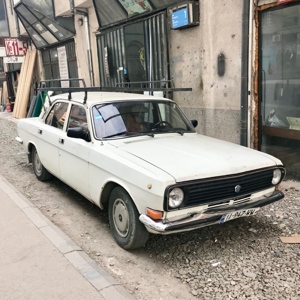 GAZ 24-10 (Volga) (1985)
