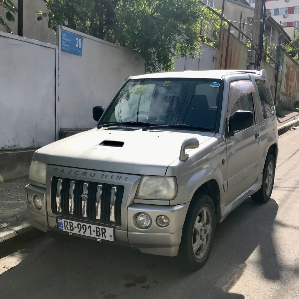 Mitsubishi Pajero Mini (1998)