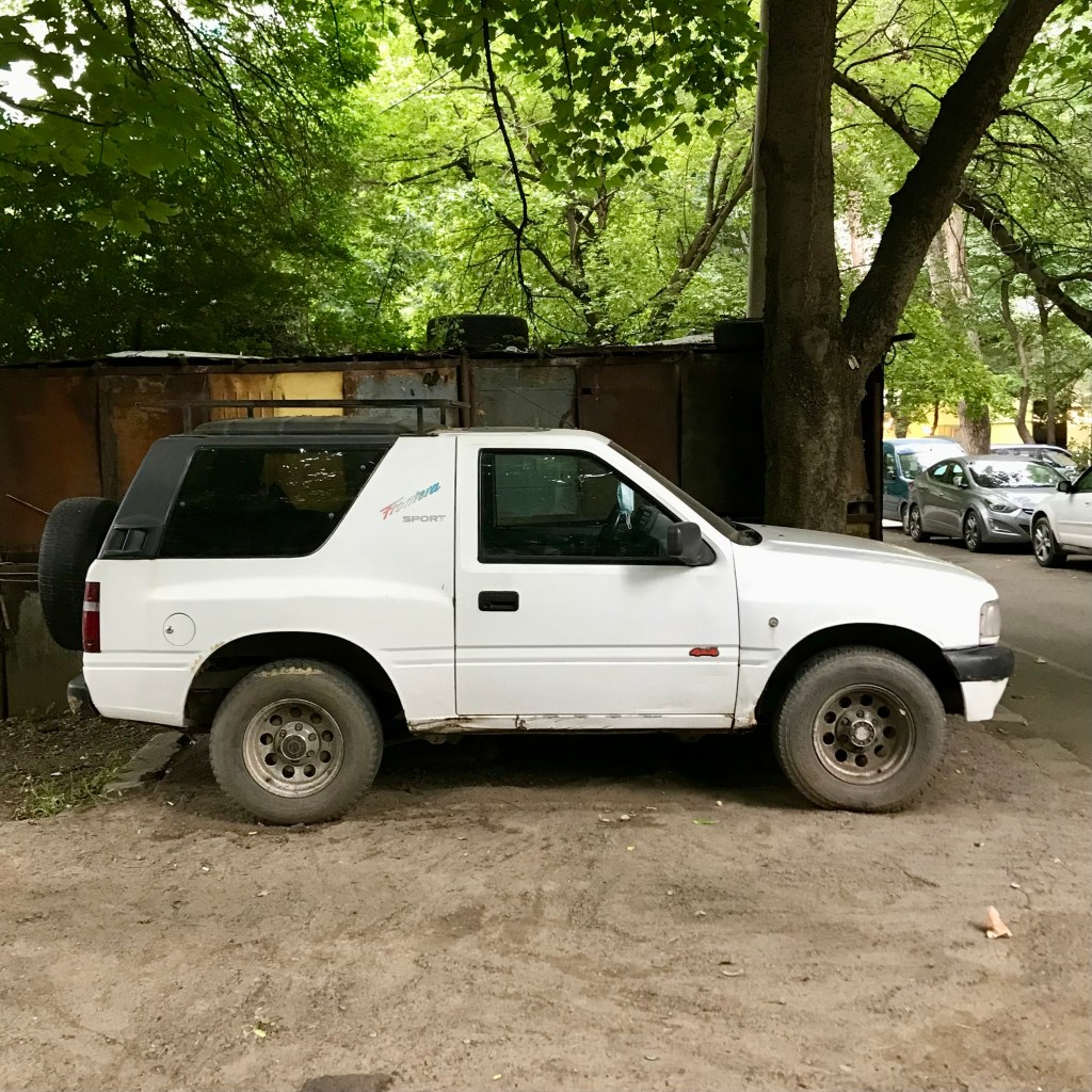 Opel Frontera “A”