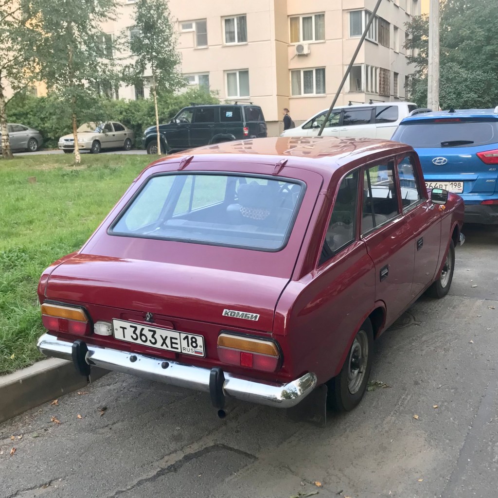 Izh 21251 (Moskvitch) (1982)
