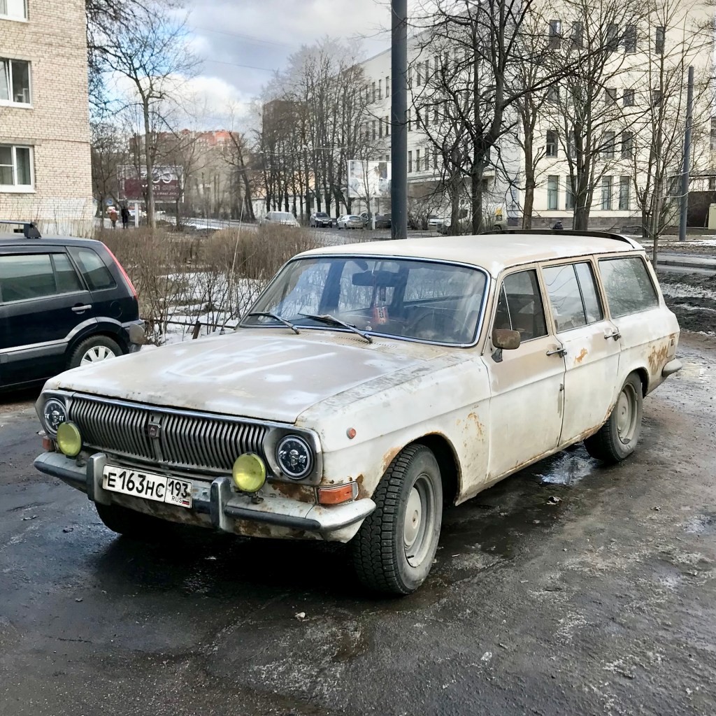 GAZ 24-02 (Volga) (1972)