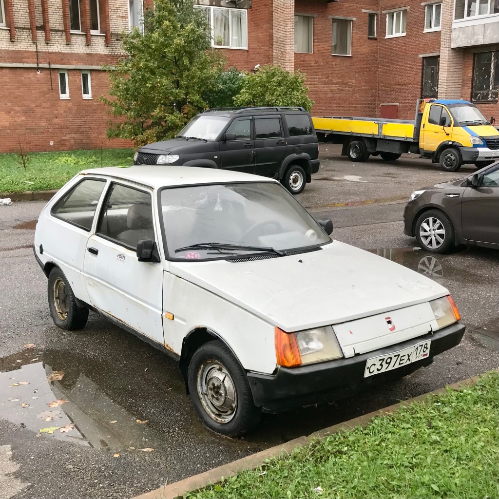 ZAZ 1102 Tavria (1987)