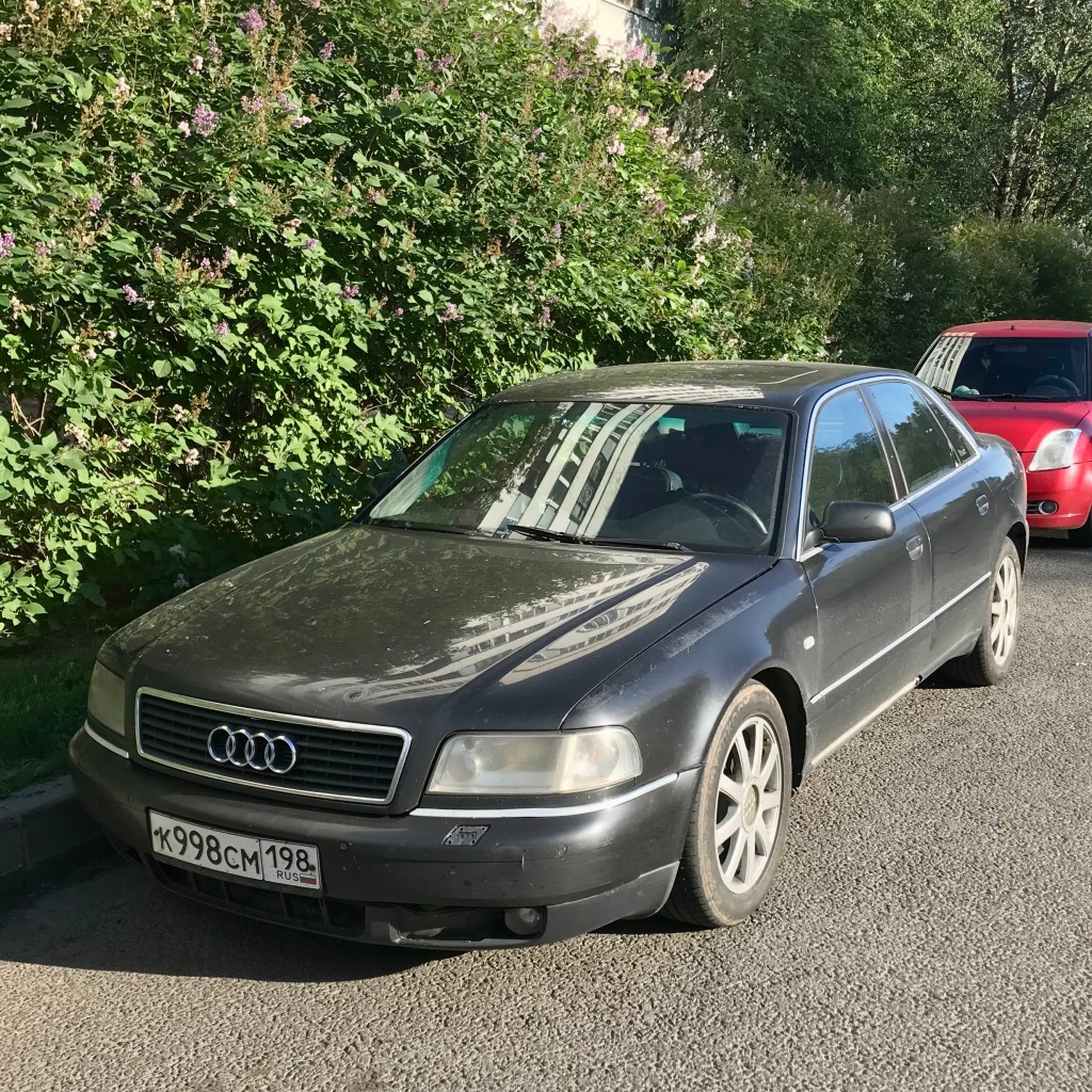 Audi A8 (1991)