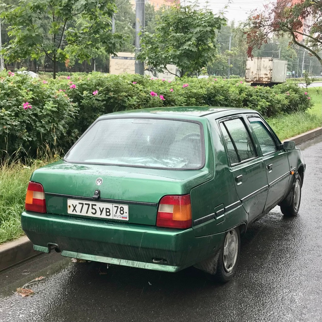 ZAZ-1103 Slavuta (1995)