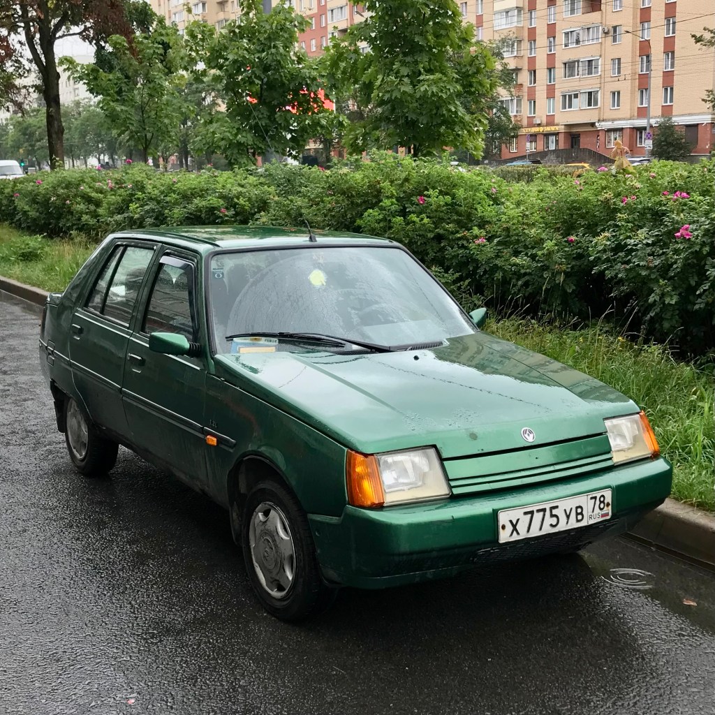ZAZ-1103 Slavuta (1995)