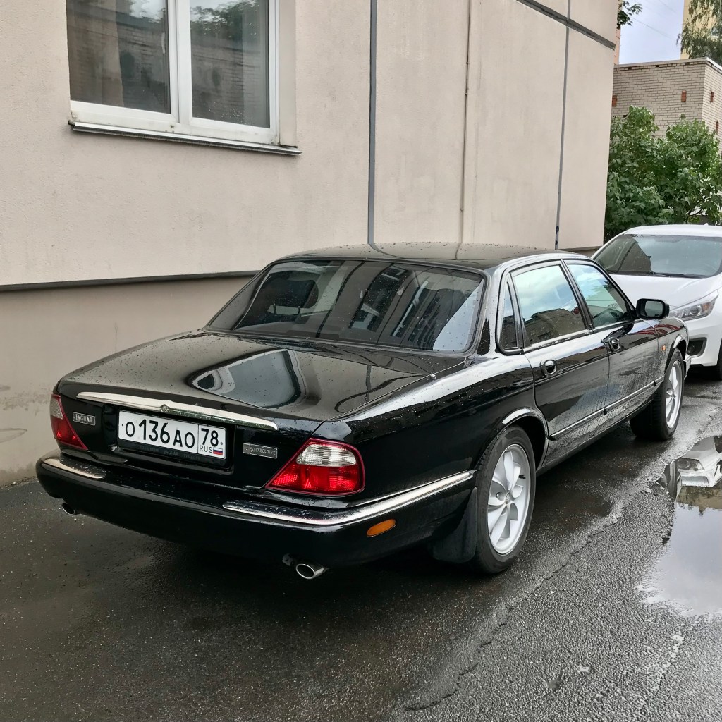 Jaguar XJ X308 (1997)