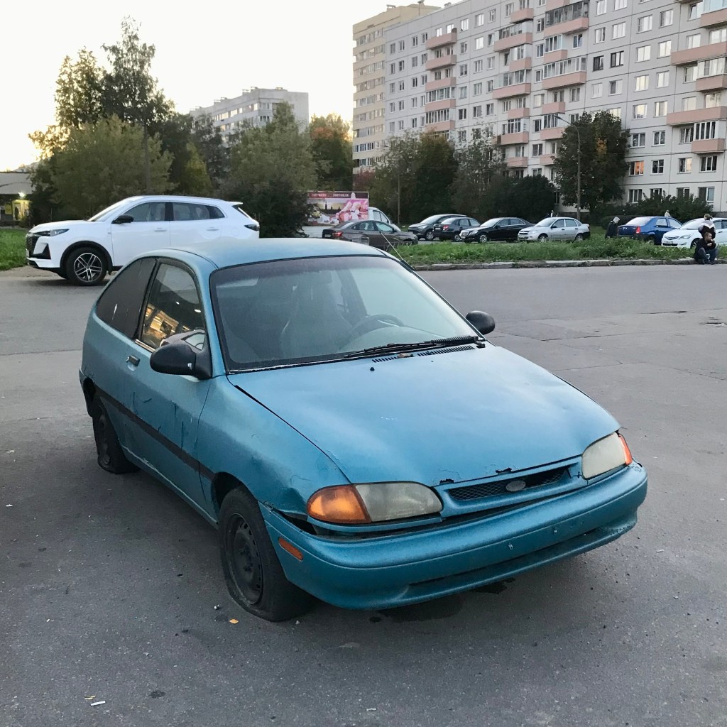 Ford Festiva (1993)